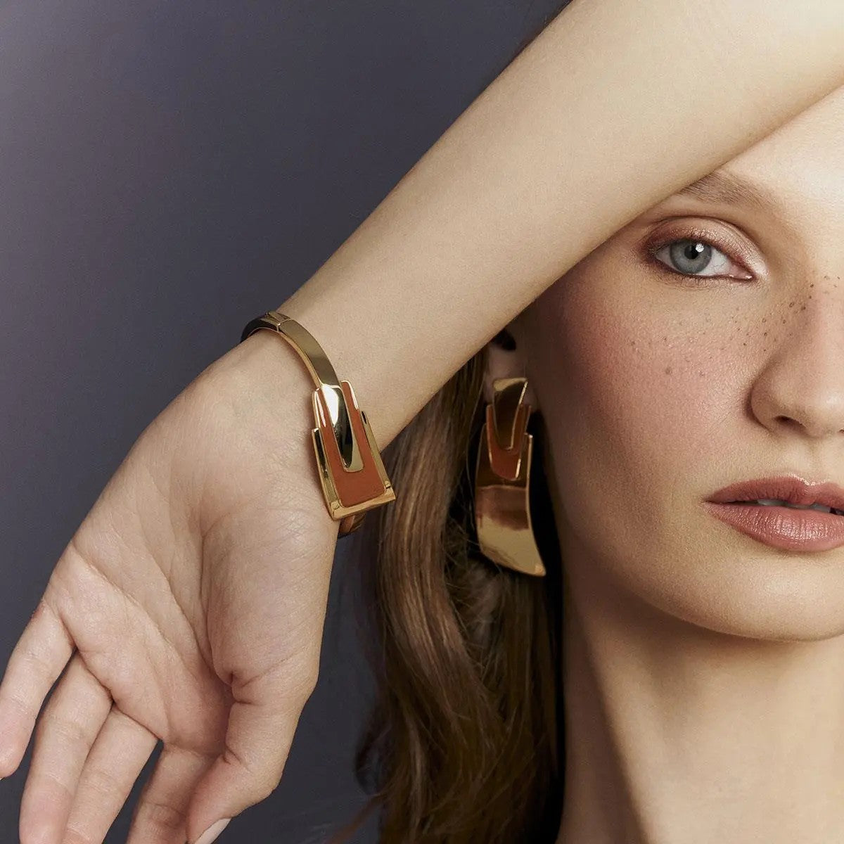 Curved Rectangle Enamel Earrings – Gold-Plated